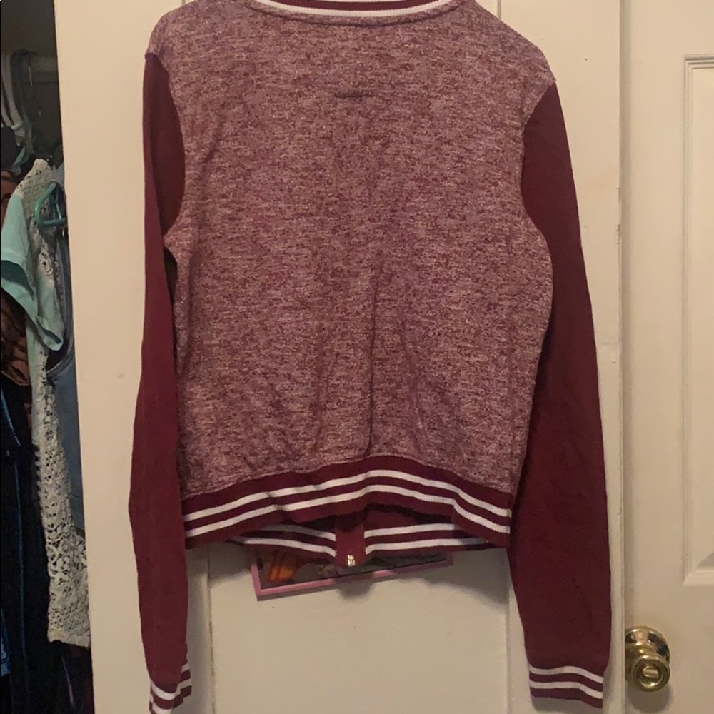 maroon full zip jacket - Picture 2 of 3